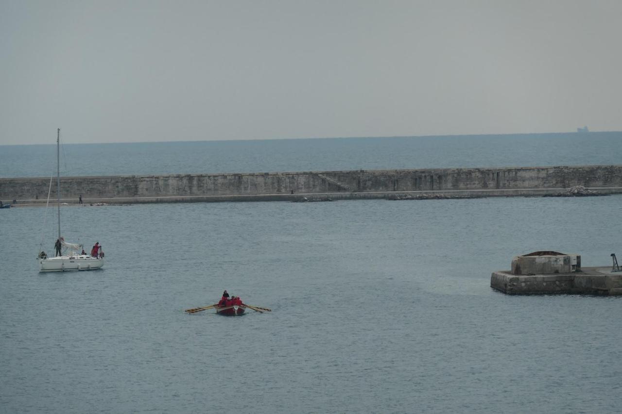 Vue Port Et Mer, Centre-Ville, Au Calme, Garage سُت المظهر الخارجي الصورة